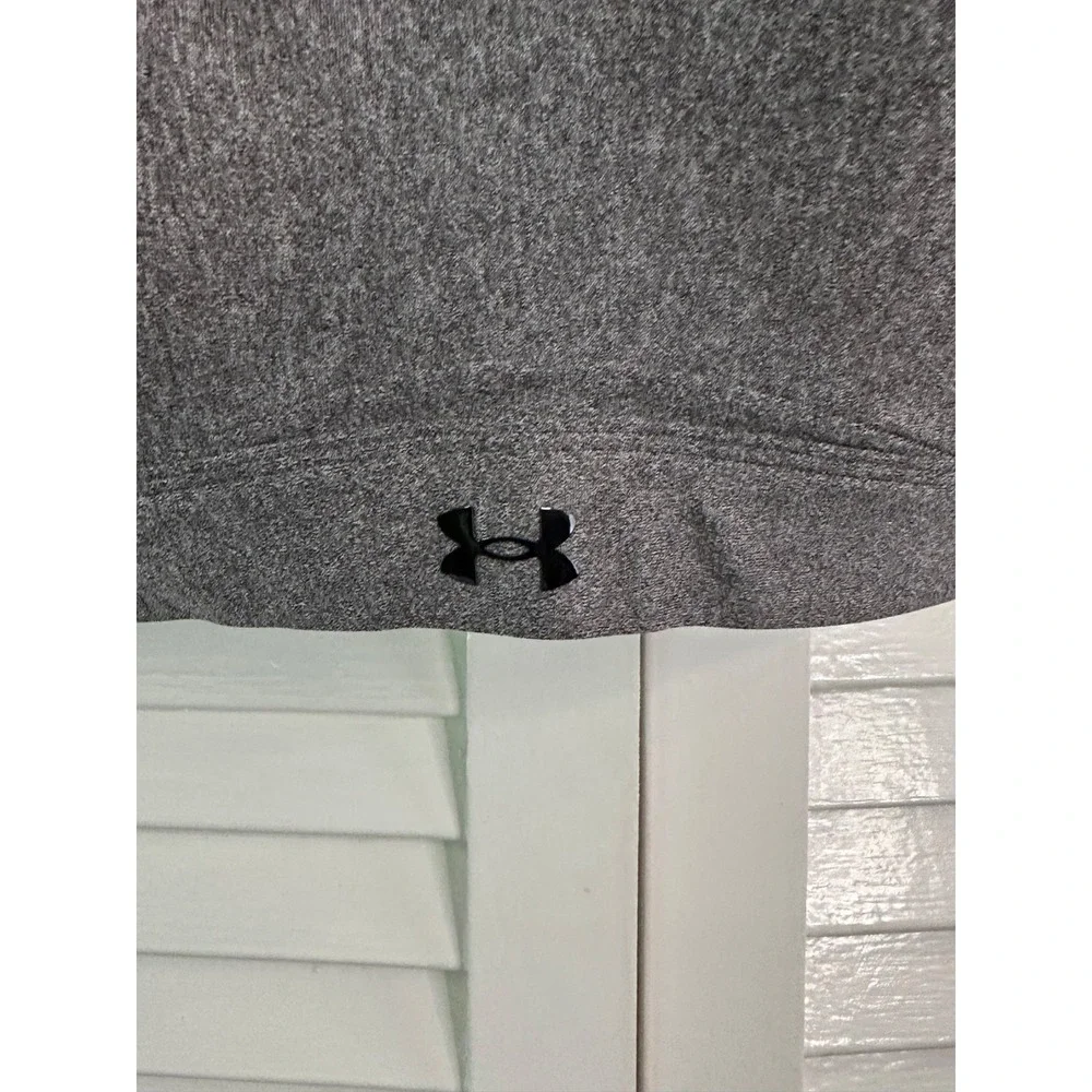 Under Armour Size 3X 52/54 Gray Structured Sports Bra Adjustable Back & Straps